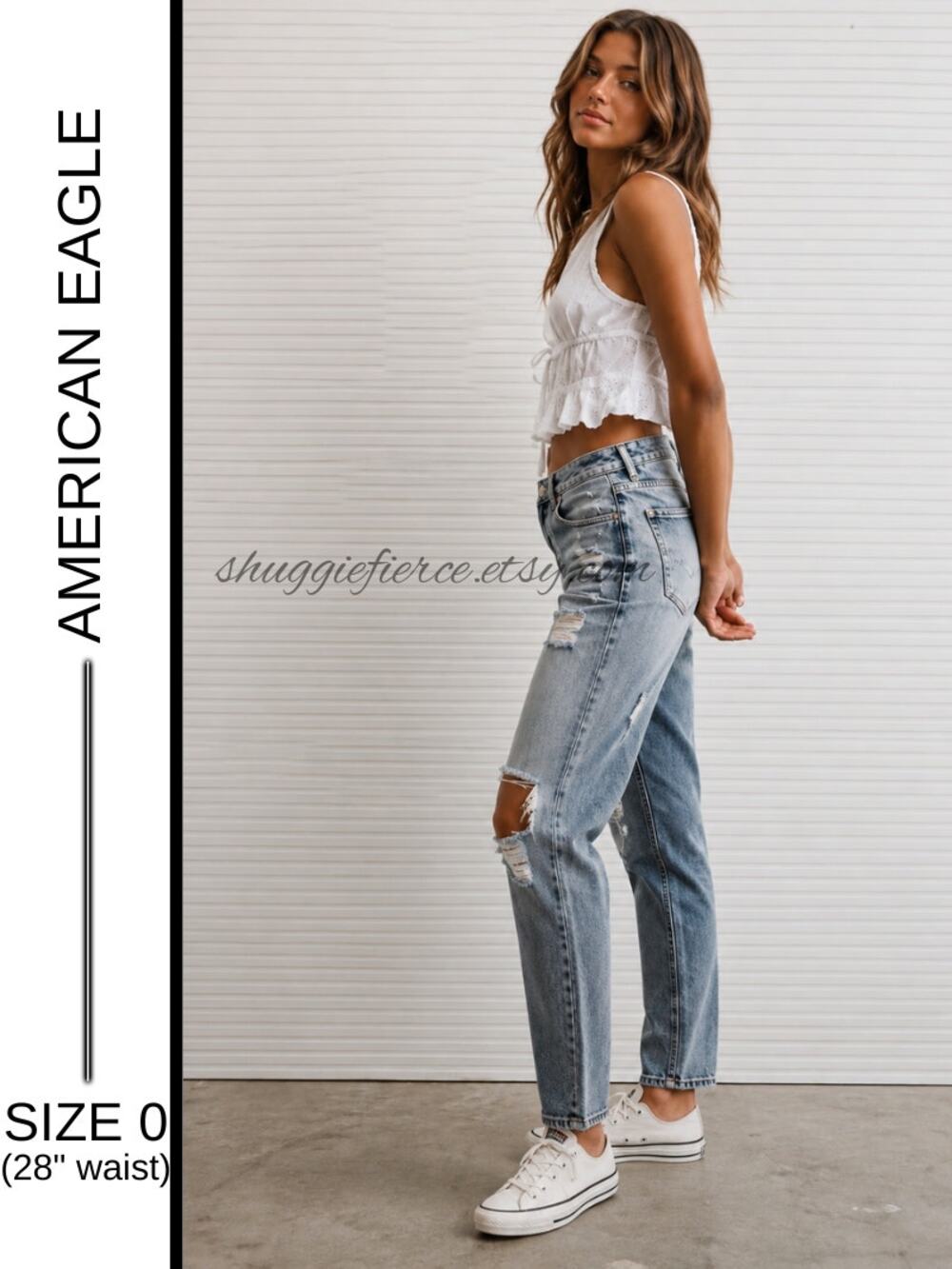 MSRP: $69.95 | ✨ American Eagle Distressed Skinny Jeans | Size 0 (29" waist)✨